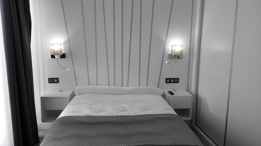 Apartamentos Las Palmeras Palma del Rio Room photo